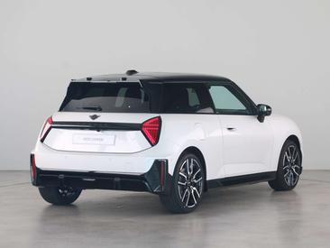 Mini Cooper E JCW — photo 4