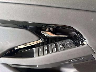 Land Rover Range Rover Evoque Fleet Dark Black 1.5 I3 PHEV 269 AWD — photo 11