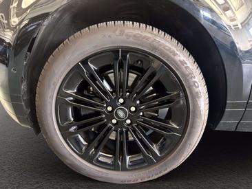 Land Rover Range Rover Evoque Fleet Dark Black 1.5 I3 PHEV 269 AWD — photo 15