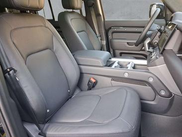 Land Rover Defender 130 X-Dynamic HSE Aut. Black D350 AWD — photo 10