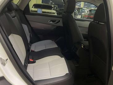 Land Rover Range Rover Velar White 2.0D I4 MHEV S 4WD Aut. 204 — photo 5