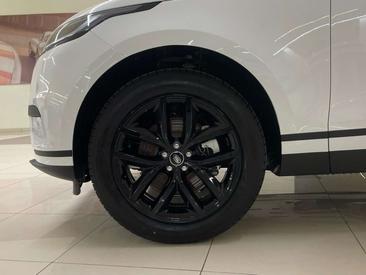 Land Rover Range Rover Velar White 2.0D I4 MHEV S 4WD Aut. 204 — photo 9