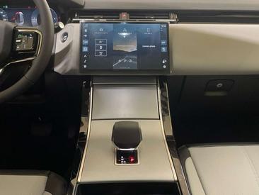 Land Rover Range Rover Velar White 2.0D I4 MHEV S 4WD Aut. 204 — photo 10