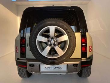 Land Rover Defender 110 X-Dynamic SE 3.0D L6 MHEV AWD Aut. 250 — photo 7