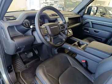 Land Rover Defender 110 X-Dynamic HSE Awd 7p.ti Green 3.0d Mhev 250cv Auto — photo 4