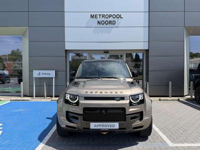 Land Rover Defender 110 Beige P635 OCTA