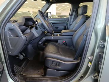 Land Rover Defender 110 X-Dynamic HSE Awd 7p.ti Green 3.0d Mhev 250cv Auto — photo 13