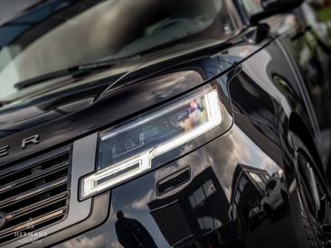 Land Rover Range Rover SVO 3.0 P550e SV PHEV — photo 5
