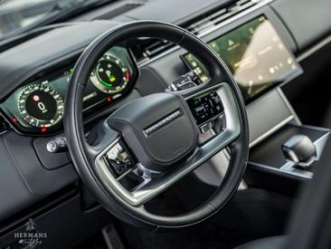 Land Rover Range Rover SVO 3.0 P550e SV PHEV — photo 16