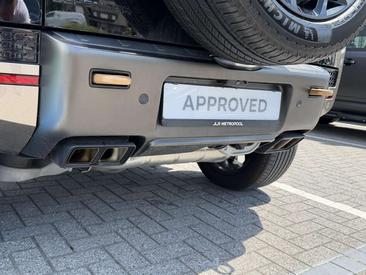 Land Rover Defender 110 Beige P635 OCTA — photo 23