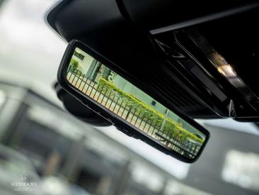 Land Rover Range Rover SVO 3.0 P550e SV PHEV — photo 24