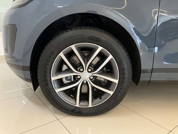 Land Rover Range Rover Evoque 1.5 I3 PHEV AWD Auto S — photo 9