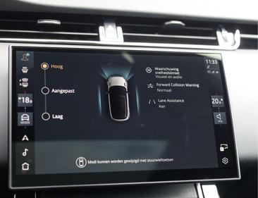 Land Rover Range Rover Evoque Dynamic HSE Black P300e — photo 41