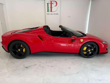 Ferrari 296 GTS — photo 2