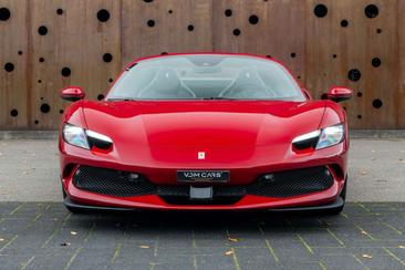 Ferrari 296 GTS — photo 2