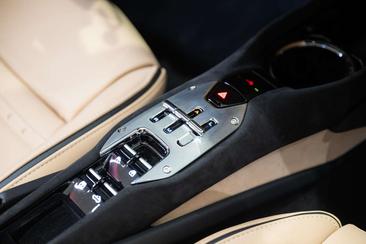 Ferrari 296 GTS — photo 11