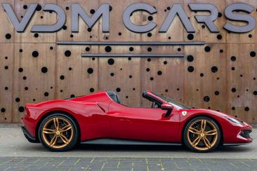 Ferrari 296 GTS — photo 8