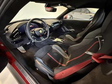 Ferrari 12 Cilindri — photo 13
