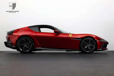 Ferrari 12 Cilindri — photo 3
