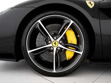 Ferrari 296 GTS — photo 7
