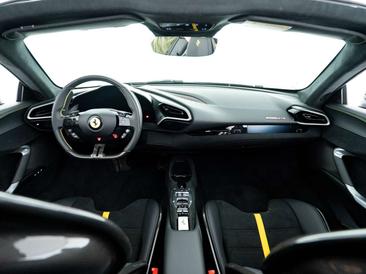 Ferrari 296 GTS — photo 8