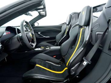 Ferrari 296 GTS — photo 9