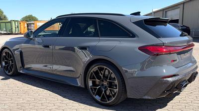 Audi RS5 Avant PHEV
