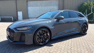 Audi RS5 Avant PHEV