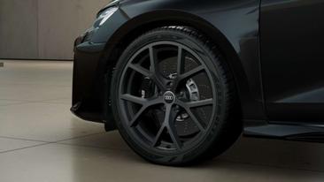 Audi RS3 Black — photo 7
