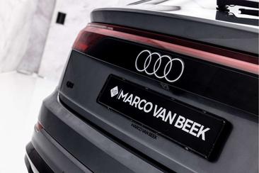 Audi Q8 Pro Line S Competition 60 TFSI E — photo 10