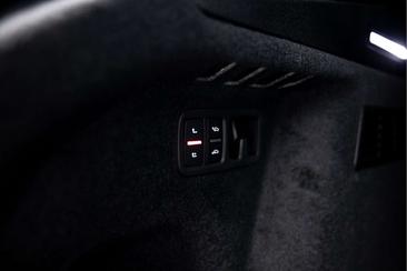 Audi Q8 Pro Line S Competition 60 TFSI E — photo 11