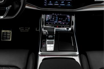 Audi Q8 Pro Line S Competition 60 TFSI E — photo 20
