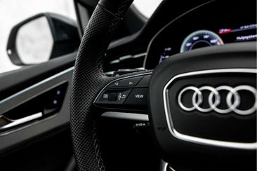 Audi Q8 Pro Line S Competition 60 TFSI E — photo 30