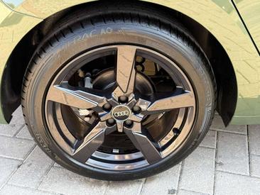 Audi A1 Sportback Identity Black 30 TFSI — photo 6