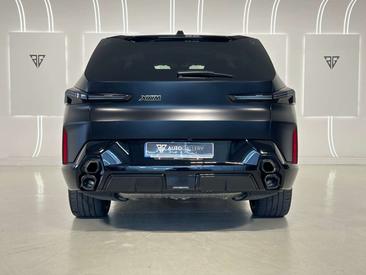 BMW XM — photo 3