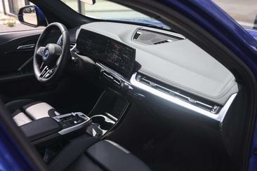 BMW IX1 M Sport EDrive20 — photo 9