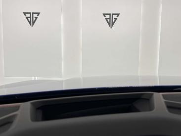 BMW XM — photo 12