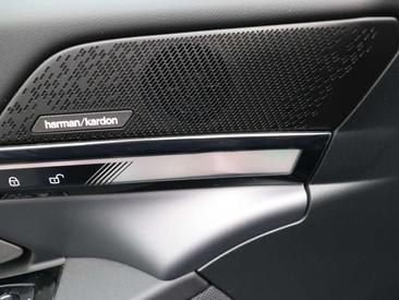 BMW I5 Touring EDrive40 — photo 12