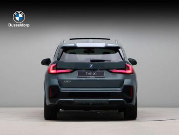 BMW IX1 XDrive30 — photo 6