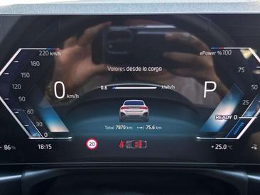 BMW I4 EDrive40 — photo 13