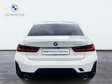 BMW 330 330e — photo 5