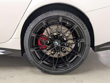 BMW M3 Competition Touring — photo 8