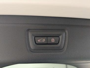 BMW M3 Competition Touring — photo 18