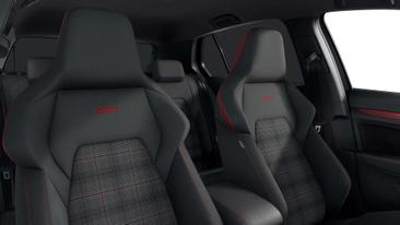 Volkswagen Golf GTI — photo 8