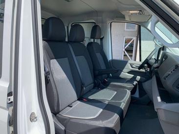 Volkswagen Crafter — photo 14