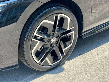 Volkswagen Golf Variant MHeV Sport — photo 4