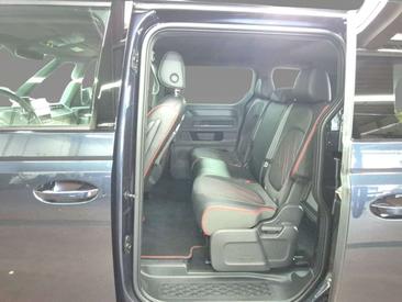 Volkswagen ID. Buzz GTX — photo 8