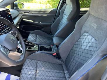 Volkswagen Golf Variant MHeV Sport — photo 9
