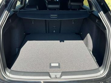 Volkswagen Golf Variant MHeV Sport — photo 11