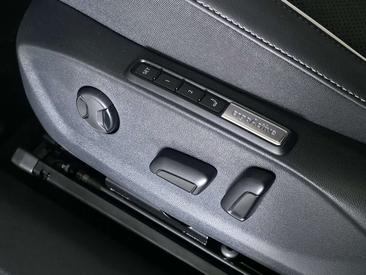 Volkswagen ID.7 Tourer Pro S — photo 14
